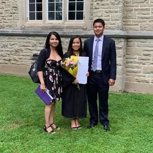 Meet your Posher, Selvia